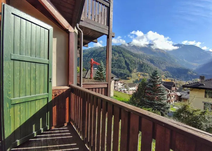 Rifugio Di Luce Con 3 Garage E Fermata Skibus A 3 Minuti Dalle Piste * Temù